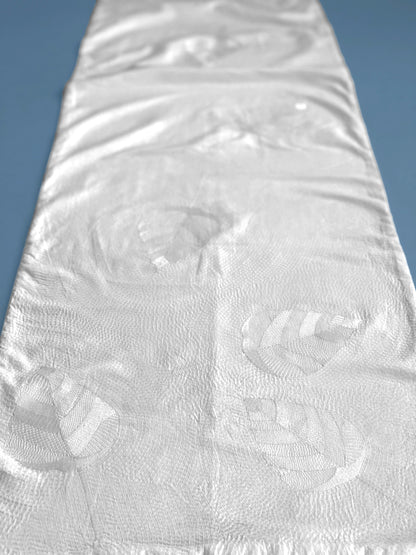 White Leaves Table Runner