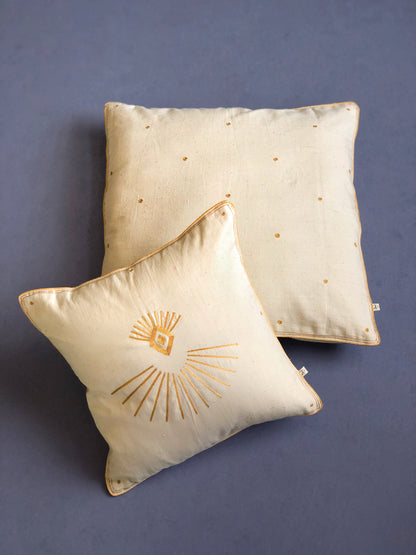 Golden Eye - Cushion Cover