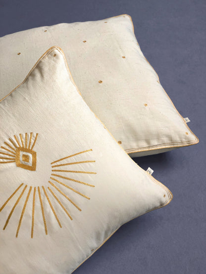 Golden Eye - Cushion Cover