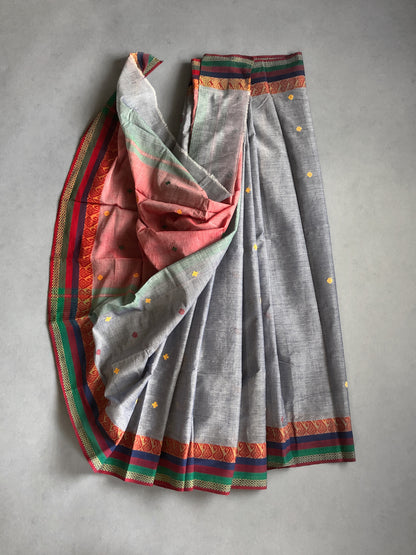 Handwoven Jamdani Saree